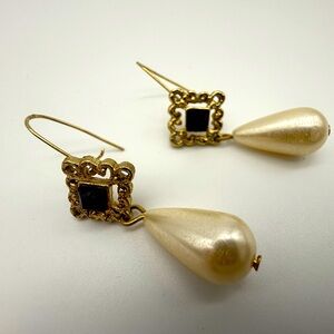 Vintage Gold and Cream Colored Drop Earrings w/ Black Accent, Nani’s Collection